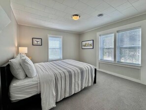 4 bedrooms, iron/ironing board, travel crib, free WiFi