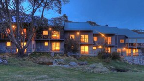 Exterior - Snowbound Chalet 6 - Crackenback Ridge (Crackenback Ridge)