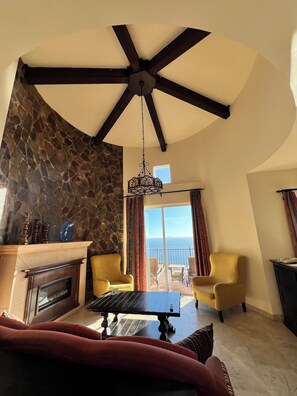 Smart TV, fireplace, video games