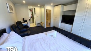 1 bedroom, iron/ironing board, bed sheets
