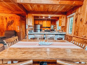 تناول الطعام