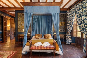 Deluxe Room, Courtyard View | Premium bedding, individually decorated, individually furnished - Finca HACIENDA ALAMEDILLA   (Arges)