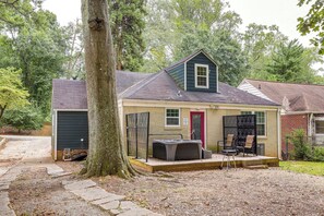 Exterior - Private Hot Tub! Pet-Friendly Hub By Mercedes-Benz (Atlanta)