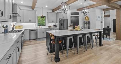 Spacious 5-bedroom house in lovely Townsend thats guaranteed to please everyone