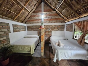 Comfort Cabin, Garden View | 2 bilik tidur, Wi-fi percuma