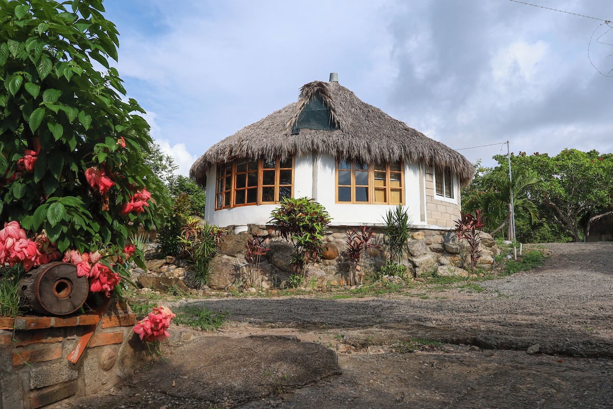 Family Cabin, Sea View | Living area