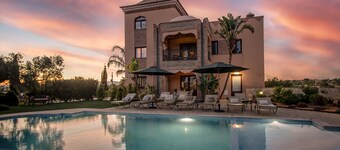 Al Karob Yoga Boutique Hotel