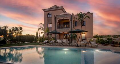 Al Karob Yoga Boutique Hotel