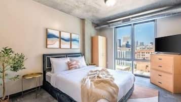 2 bedrooms, iron/ironing board, free WiFi, bed sheets