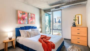 Desk, iron/ironing board, travel crib, free WiFi