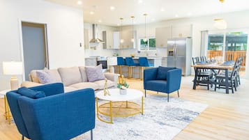 4 bedrooms