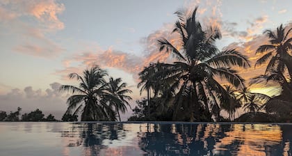 Luxury boutique villa for eternal romantics, amazing views, fantastic pool