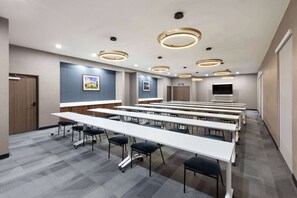 Meeting facility - La Quinta Inn & Suites By Wyndham San Antonio At The Rim (San Antonio)