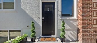 Steps to Hospital and MSU-B| Renovated Hospital Retreat