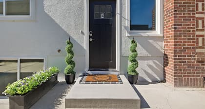 Steps to Hospital and MSU-B| Renovated Hospital Retreat