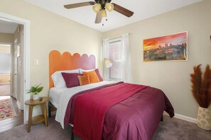 4 chambres, bureau, Wi-Fi, literie fournie