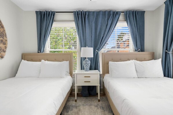 4 Schlafzimmer, Bügeleisen/Bügelbrett, WLAN, Bettwäsche