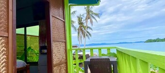 Seaside Blue Inn