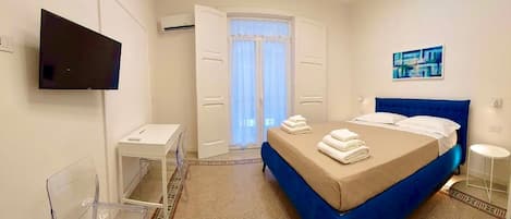 1 bedroom, free WiFi, bed sheets