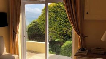 1 camera, ferro/asse da stiro, Wi-Fi, lenzuola