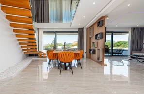 Dining - Special Villa Niksun in Bibinje (Bibinje)