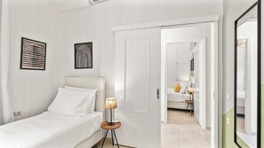 3 bedrooms, iron/ironing board, travel crib, WiFi