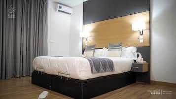 Chambre Double Deluxe | 1 chambre, minibar, coffres-forts dans les chambres