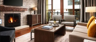 Luxury Mountain Escape: 2-Bedroom, 2.5-Bath Villa at Ritz-Carlton, Vail, CO
