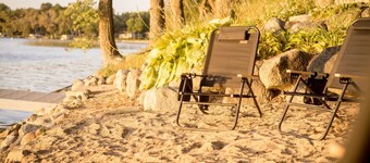 Spacious Lakefront Cabin w/ Private Beach/Dock, Arcade, Game Room