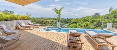Deluxe Villa, Partial Sea View | Terrace/patio