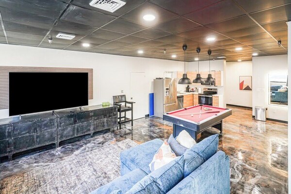 461 Melwood Suites Unit 101 2bed/2bath - Pittsburgh