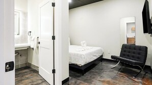 Leilighet, 2 soverom, ikke-røyk, tekjøkken | 2 soverom, strykejern/-brett og wi-fi (inkludert)