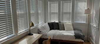 -NEW- Blue Magnolia Cottage -3 King Beds- Luxury