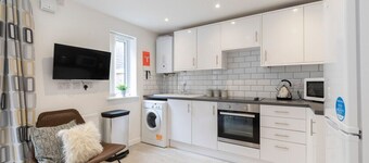 Moderna-Abitazione-Bagno privato-Vista strada