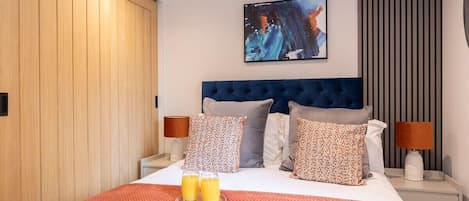 1 chambre, fer et planche à repasser, lit parapluie, Wi-Fi gratuit