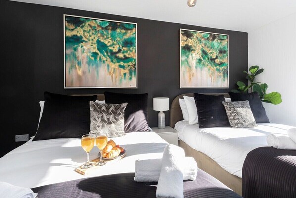 4 bedrooms, iron/ironing board, travel cot, free WiFi