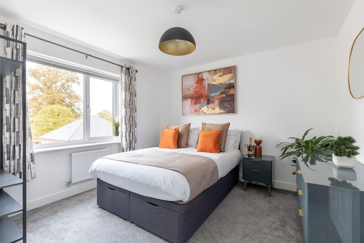 4 Schlafzimmer, Bügeleisen/Bügelbrett, Reisekinderbett, kostenloses WLAN