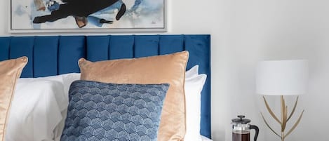 4 bedrooms, iron/ironing board, travel cot, free WiFi