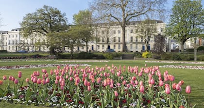 Comfort-Asunto-Oma kylpyhuone-Katunäkymä