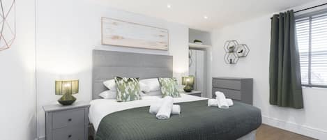 1 bedroom, iron/ironing board, free WiFi, bed sheets