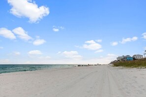 Una playa cerca