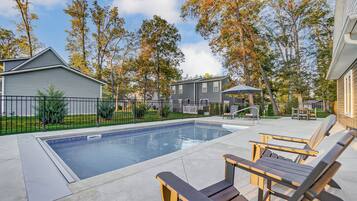 Ulkouima-allas, lämmitetty uima-allas