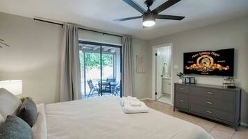 4 bedrooms, WiFi, bed sheets