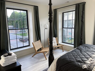 Modern Suite on the River