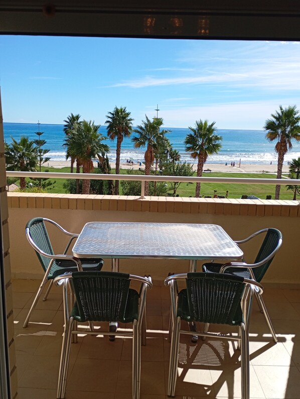 Apartment, Sea View | Terrace/patio - Cala Blanca II Frontal al Mar (Oropesa del Mar)
