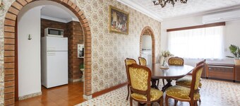 Villa Fiore- South Fremantle Retro Style