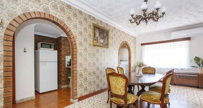 Villa Fiore- South Fremantle Retro Style