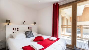 3 slaapkamers, een strijkplank/strijkijzer, gratis wifi, beddengoed