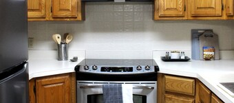 Decompress in this Soothing Townhome