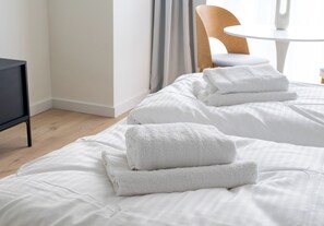 Fer et planche à repasser, Wi-Fi, draps fournis